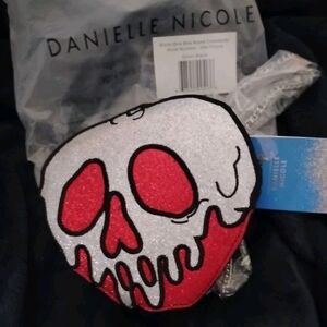 Danielle Nicole Black Skull Bag